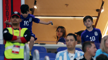 thiago, mateo, ciro y antonela, los hinchas numero 1 de messi y show aparte