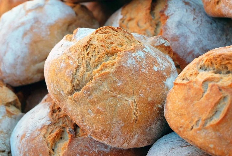 Pan casero en sartén con solo 2 ingredientes: fácil