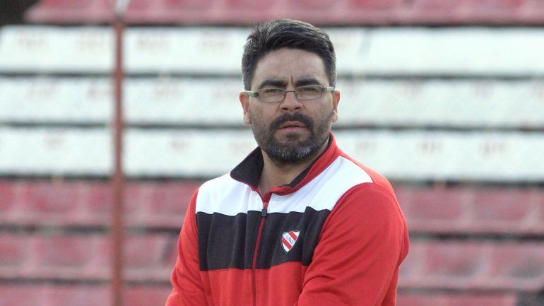 Trotta en Independiente y Laspada en el Deportivo Roca son de las pocas certezas que quedaron en junio.