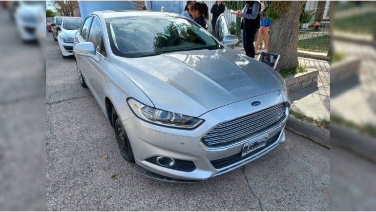 Vecino del Manzanar: Encontré mi auto chocado y vandalizado