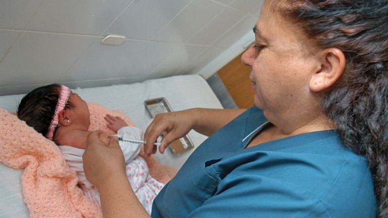 La vacuna contra la meningitis no llega a la provincia