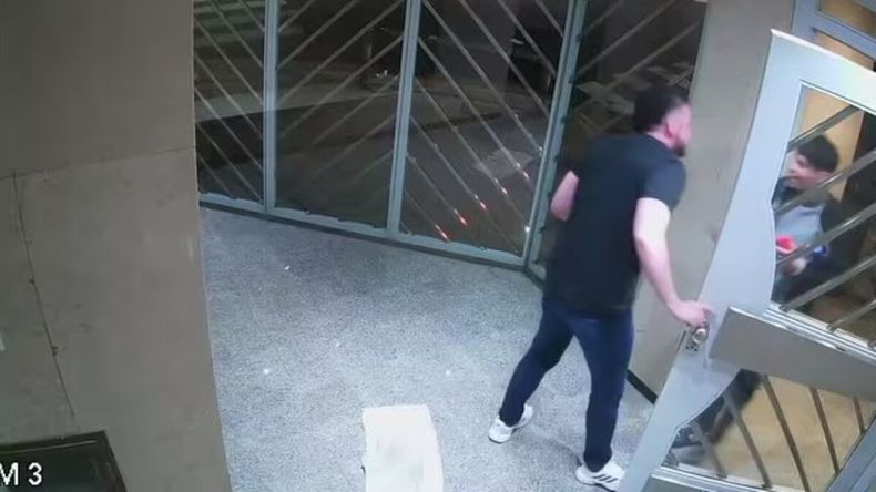 Tuvimos una cita en un bar, no surgió algo romántico y pensamos en construir una amistad.