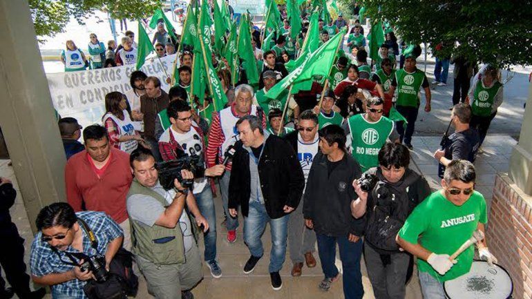 Procesaron a Aguiar por cortes de ruta