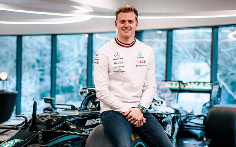 Fórmula 1: Mick Schumacher firmó con Mercedes para 2023