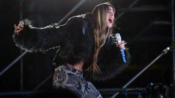 Ángela Leiva se presentará en Las Grutas tras cortar con el Chelo Weigandt.