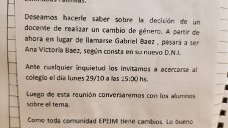 Docente cambió de género y la escuela lo notificó vía cuaderno de comunicaciones