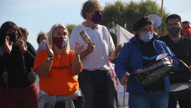 Autoconvocados de salud levantaron el corte sobre la Ruta 151