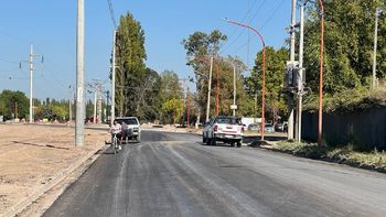 Está listo el asfalto que conecta la rotonda de Santa Cruz y San Luis.
