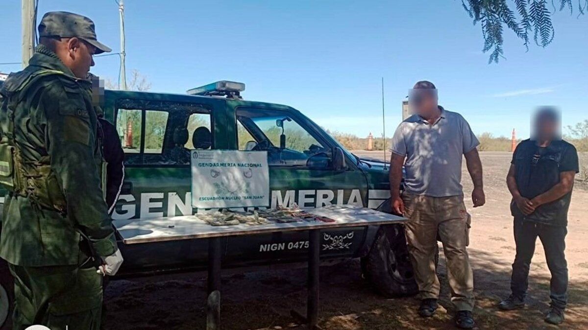 Viajaba en colectivo y le encontraron $150 millones: la respuesta que dio a Gendarmería
