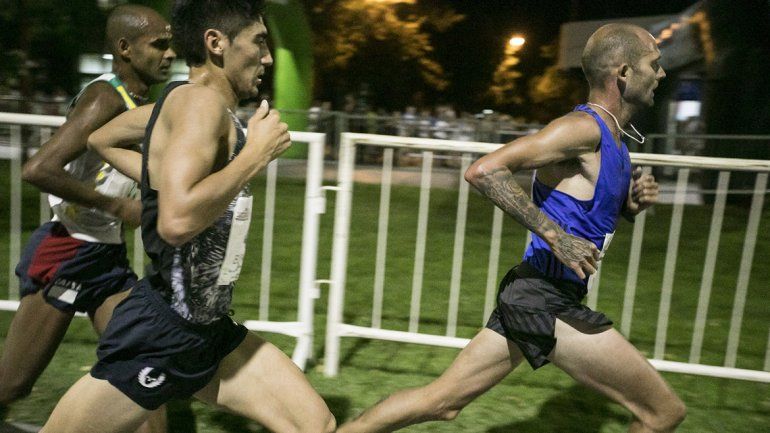 Una fiesta: mirá todo el color de la  33ª Corrida de Cipolletti