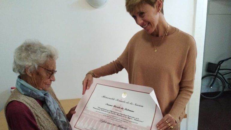 Entregaron una nueva distinción a Noemí Labrune