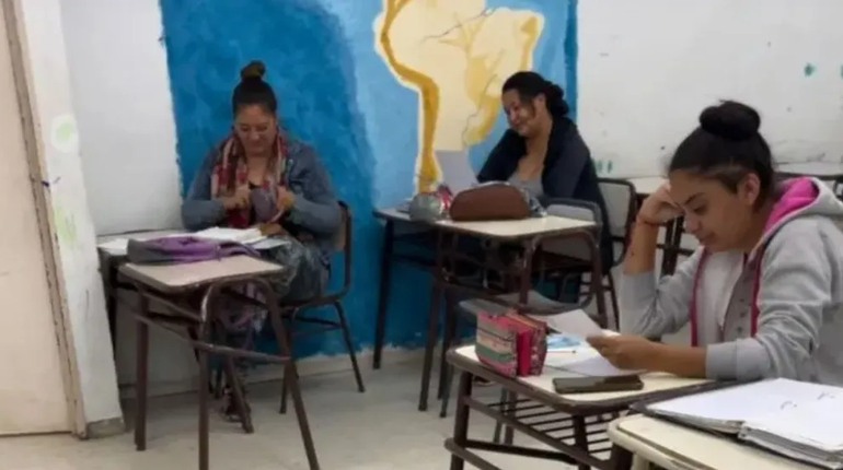 Las escuelas nocturnas cumplen un rol fundamental en Río Negro.&nbsp;