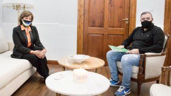 avanzan convenios colectivos provincial y municipal