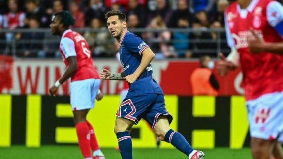 Messi debutó en PSG con una victoria ante Reims&nbsp;