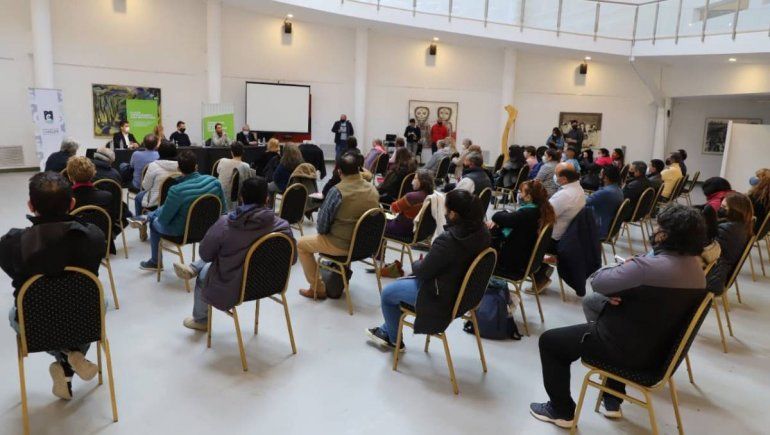 Capacitaron a referentes de instituciones civiles