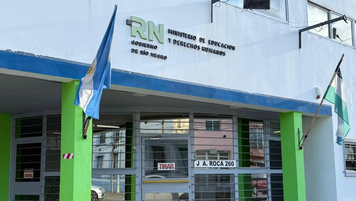 El ministerio de Educación se presentará como querellante en la causa por la agresión a una docente.