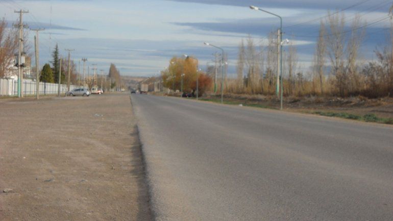 Ladrones saquearon un camión de carne en un acceso a Allen