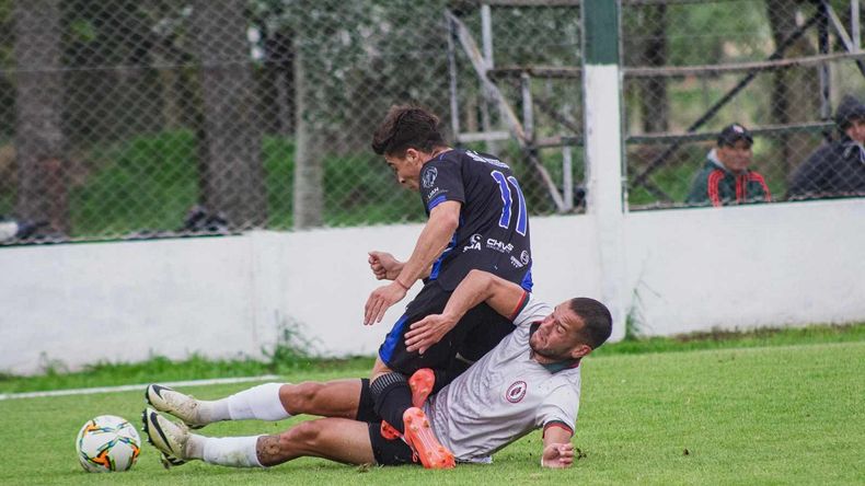 Dura derrota de Deportivo Rincón con Sportivo Las Parejas en la ida
