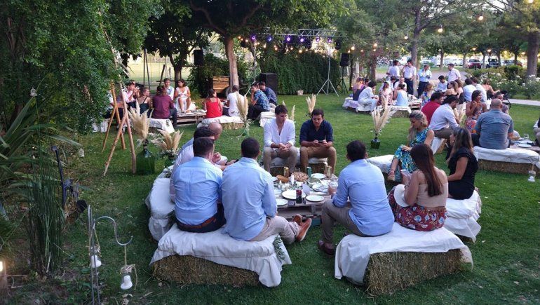 Con estrictos protocolos, vuelven los casamientos y cumpleaños a Cipolletti