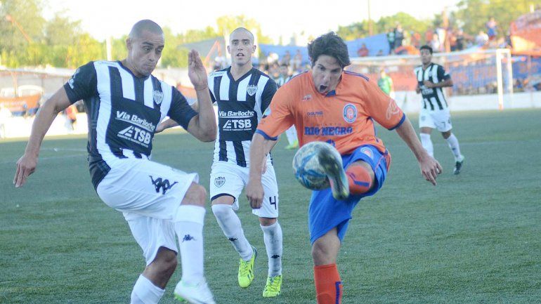 Jara arrancó la temporada 2015 como titular