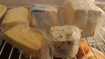 ni film ni papel aluminio: el truco para conservar el queso como recien comprado