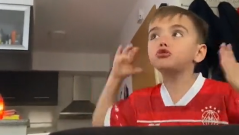 El tierno reclamo de un nene hincha de Huracán para ir a la cancha