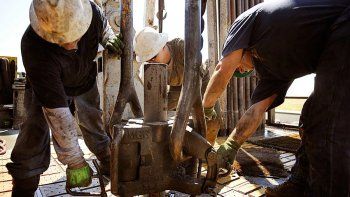 Por el coronavirus, piden prolongar la rotación de los petroleros | LMCipolletti.com Por el coronavirus, piden prolongar la rotación de los petroleros
