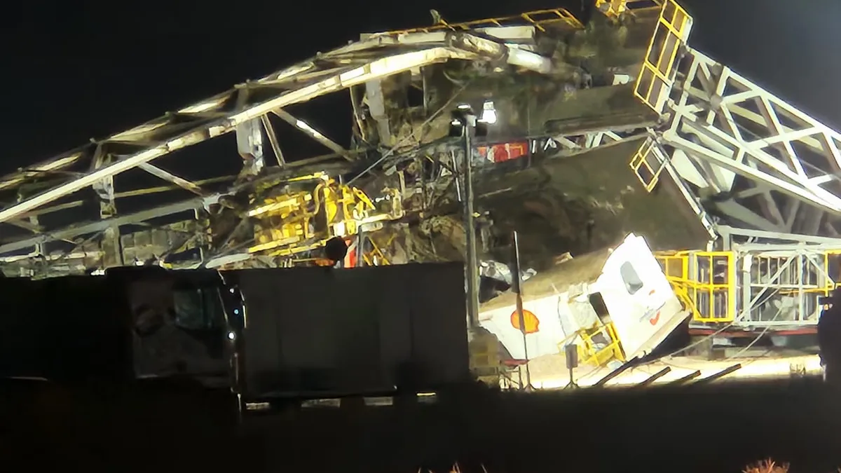 Accidente  en Vaca Muerta: cayó una torre de perforación y pudo ser una tragedia