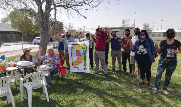 Peronistas caminan  barrios cipoleños en busca de votos