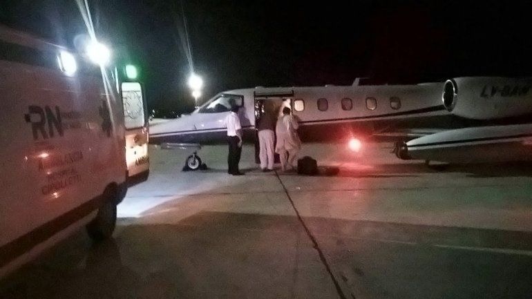 Trasladaron en vuelo sanitario al vecino del Distrito que sufrió graves quemaduras