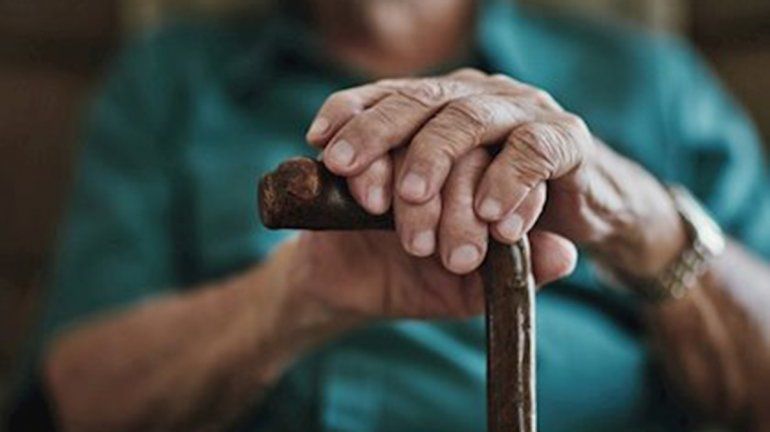 Geriátricos y residencias deberán presentar declaraciones juradas semanales