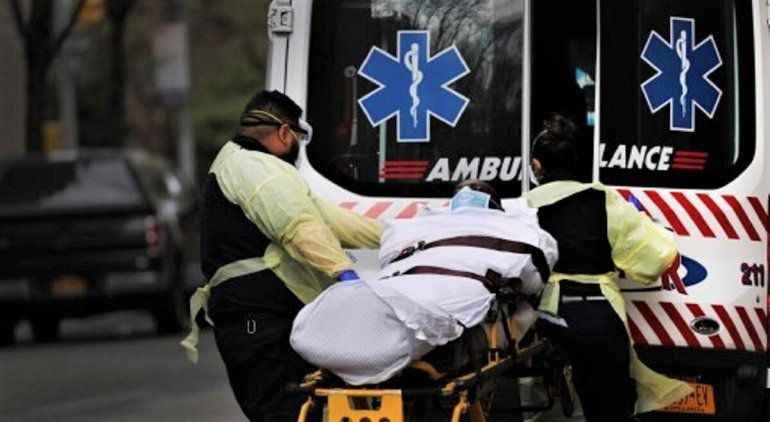 Hubo 2 mil  muertos en un día por coronavirus en Estados Unidos