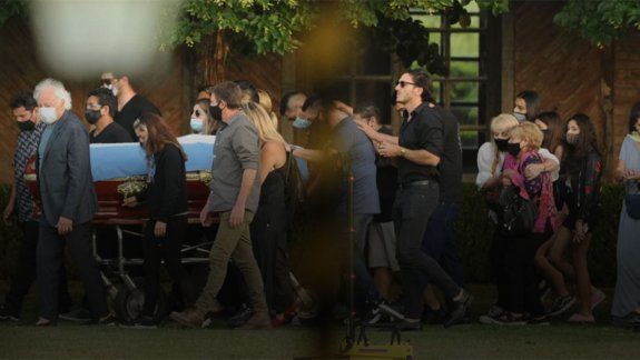 El último adiós a Diego: crónica de una jornada que conmovió al mundo