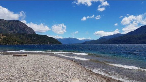 Investigan la muerte de un joven hallado en el lago Lácar