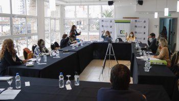 La titular del Deliberante, Silvana Larralde, destacó la necesidad de avanzar en la discusión y definición de iniciativas impulsadas por el gobierno comunal. &nbsp;