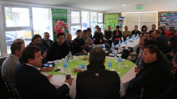 Weretilneck encabezó la mesa directiva de JSRN