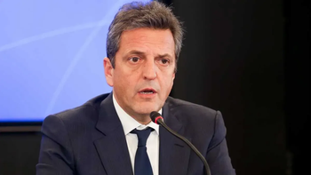 el gobierno prepara un canje de deuda en pesos y jxc cuestiono la medida el gobierno prepara un canje de deuda en pesos y jxc cuestiono la medida