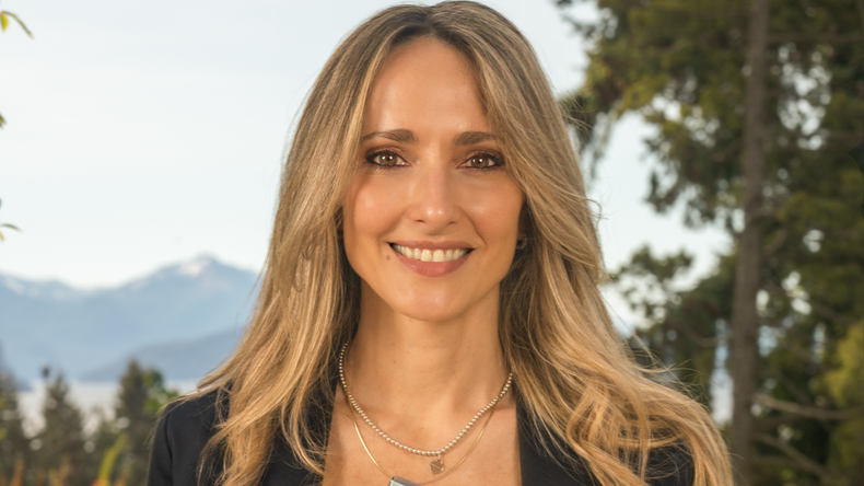 Visión estratégica: Leticia Fenoglio, CEO de la compañía, lidera la expansión que llevó a Franuí a más de 50 países. | LMCipolletti.com Visión estratégica: Leticia Fenoglio, CEO de la compañía, lidera la expansión que llevó a Franuí a más de 50 países.