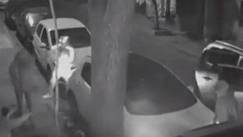 violento robo a un hombre que tenia a su hijo en brazos