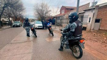 cinco saltos: organizaban saqueos por redes y fueron detenidos cinco saltos: organizaban saqueos por redes y fueron detenidos