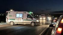 Ocurrió aproximadamente a las 18:30 horas de este domingo, en la zona conocida como Bajada del Ceferino. Fotos: Radio Aspen. Ocurrió aproximadamente a las 18:30 horas de este domingo, en la zona conocida como Bajada del Ceferino. Fotos: Radio Aspen.