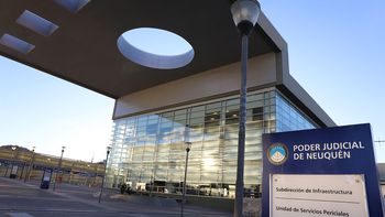 La fiscalía ya acusó al padre del niño y reclamó que permanezca preso por seis meses.