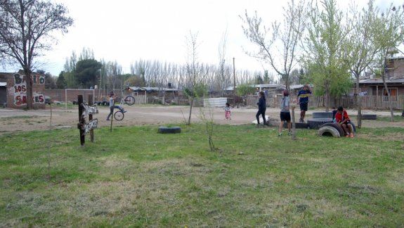Juez pide propuestas para no desalojar Los Sauces