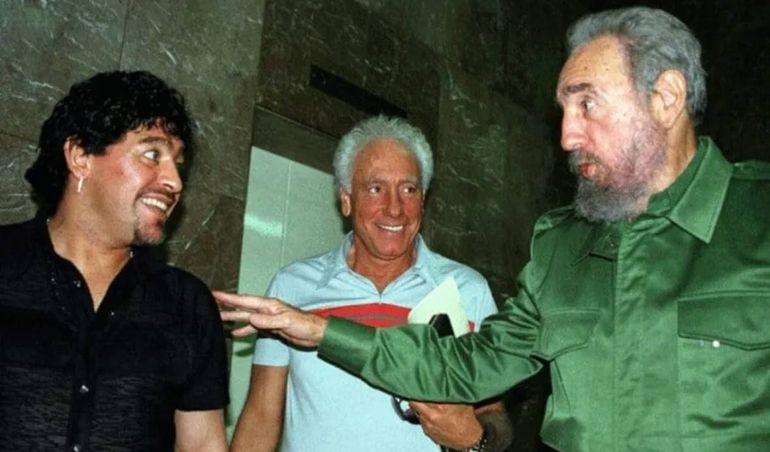 Maradona y Coppola junto a Fidel en Cuba. 