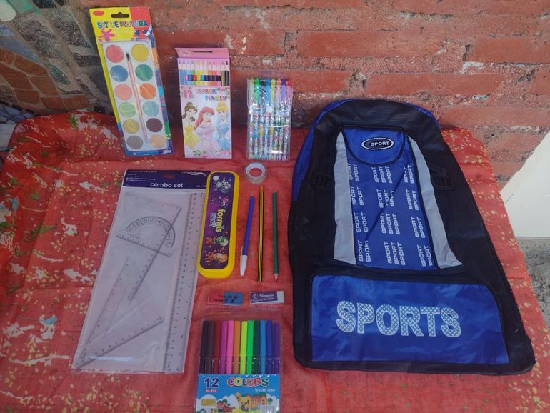 Generosidad y previsión harán posible entregar 1.000 kits escolares