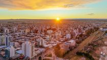 La jornada del sábado en Cipolletti comenzó con  un cielo despejado y la temperatura en 9 grados.