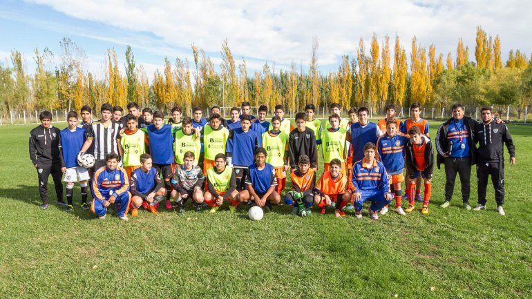 Clásico amistoso entre las inferiores de Cipo y Roca