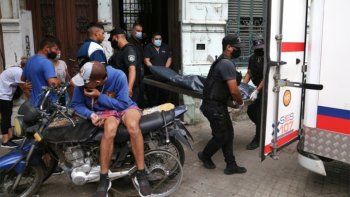 Rosario: asesinaron de 12 puñaladas a joven que vendía contenido erótico