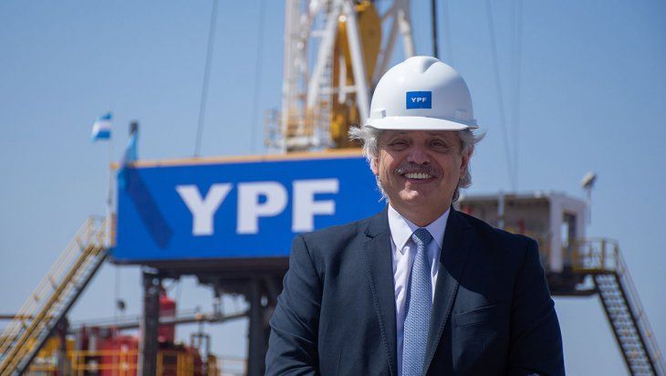 YPF y Petronas piensan exportar GNL en seis años
