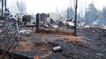 ofrece $3 millones por datos sobre los autores de los incendios